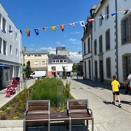 Votre Mini Maison En Plein Coeur Du Centre -terrasse - Et Parking Prive Sur Place Clos - Draps Et Menage Inclus * Конкарно